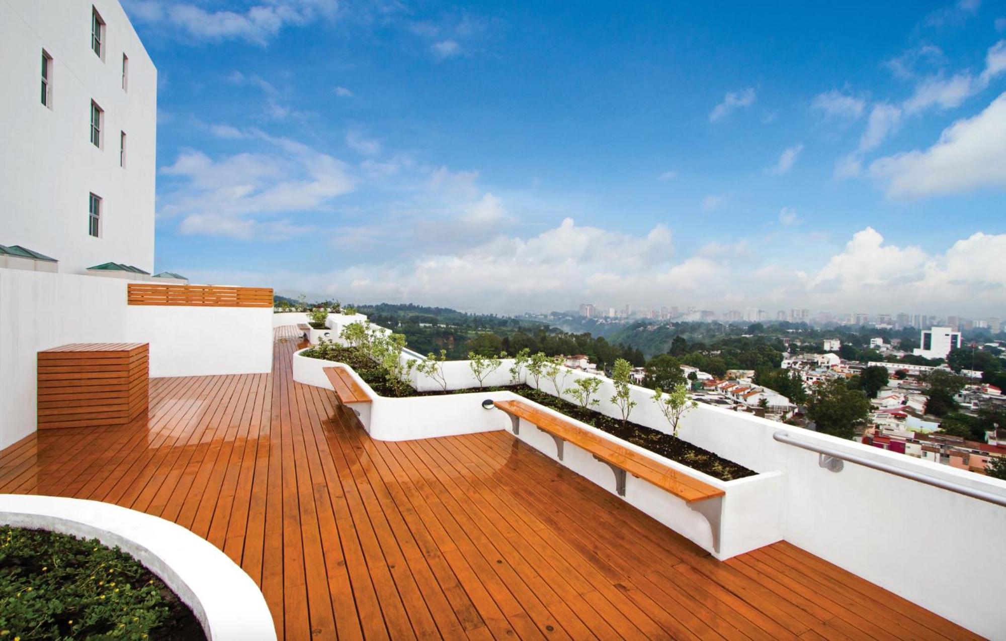 2 Rooms, 1 King Size Bed, 64" Smart Hdtv Guatemala City ภายนอก รูปภาพ